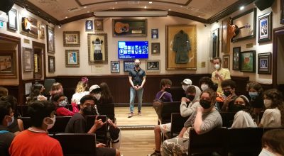 lezione interattiva all’ Hard Rock Café